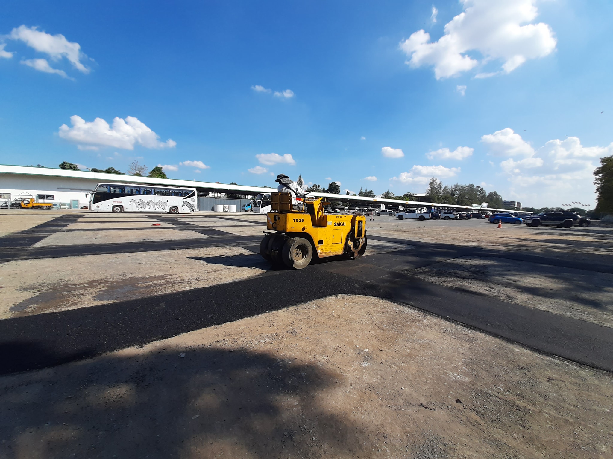 บริการปูยางมะตอย